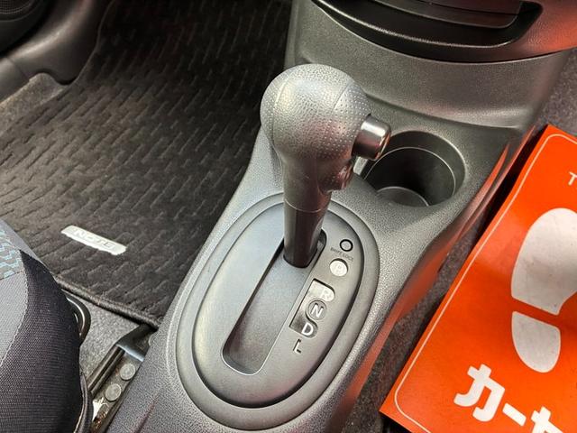 ノート Ｘ　純正ＣＤオーディオ　アイドリングストップ　プッシュスタート　スマートキー（35枚目）