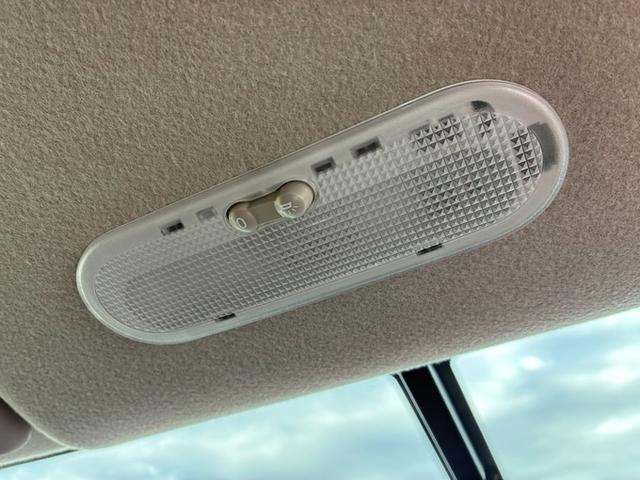 ノート Ｘ　純正ＣＤオーディオ　アイドリングストップ　プッシュスタート　スマートキー（41枚目）