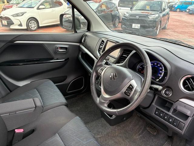 ワゴンＲスティングレー Ｔ　社外メモリーナビ　ＣＤ　ワンセグＴＶ　衝突軽減ブレーキ　横滑り防止ブレーキ　アイドリングストップ　シートヒーター　ベンチシート　クルーズコントロール　パドルシフト　オートライト　ＨＩＤヘッドライト（8枚目）