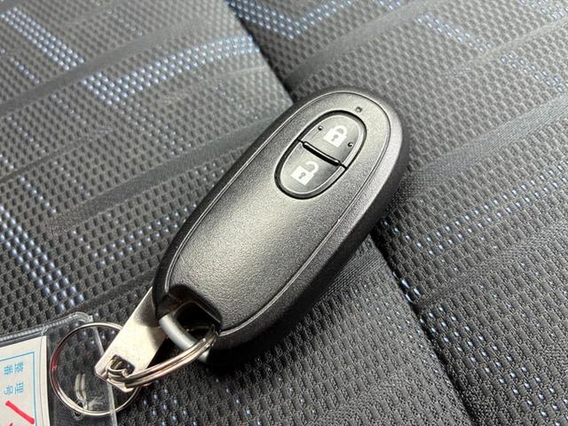 ワゴンＲスティングレー Ｔ　社外メモリーナビ　ＣＤ　ワンセグＴＶ　衝突軽減ブレーキ　横滑り防止ブレーキ　アイドリングストップ　シートヒーター　ベンチシート　クルーズコントロール　パドルシフト　オートライト　ＨＩＤヘッドライト（31枚目）