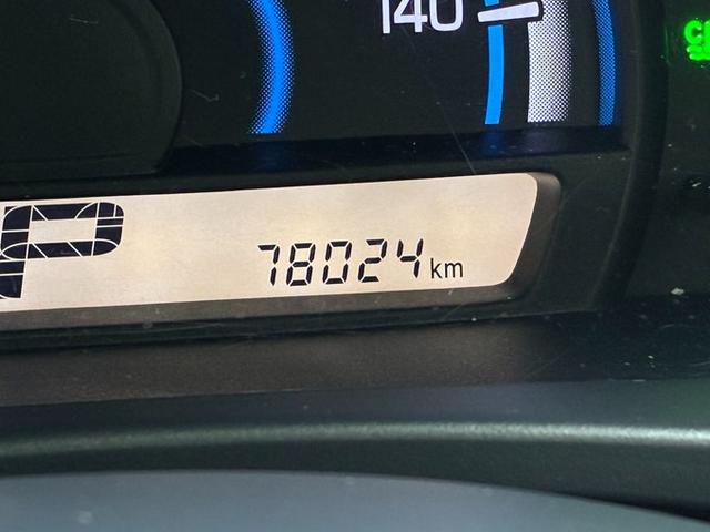 ワゴンＲ ＦＡ　純正オーディオ　ＣＤ　キーレス　ベンチシート　電動格納ミラー（13枚目）