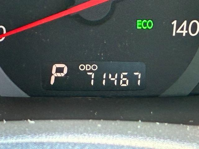 Ｒ１ Ｒ　純正ＣＤ　ＥＴＣ　電動格納ミラー　フォグランプ　キーレス　純正アルミホイール　パワーウィンドウ　パワーステアリング　Ｗエアバック（12枚目）