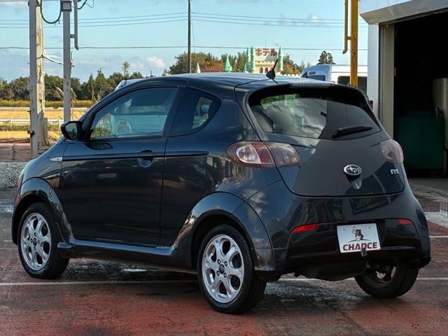 Ｒ１ Ｒ　純正ＣＤ　ＥＴＣ　電動格納ミラー　フォグランプ　キーレス　純正アルミホイール　パワーウィンドウ　パワーステアリング　Ｗエアバック（15枚目）