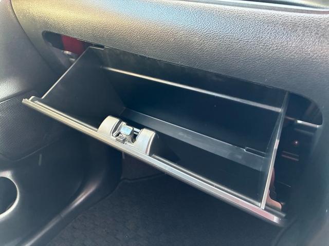 ソリオ ハイブリッドＭＸ　純正メモリーナビ　ＣＤ　ＤＶＤ　Ｂｌｕｅｔｏｏｔｈ　フルセグＴＶ　アラウンドビューモニター　バックカメラ　ＥＴＣ　クルーズコントロール　左側パワースライドドア　デュアルカメラブレーキサポート（48枚目）