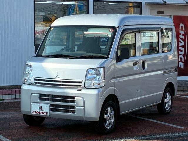 ミニキャブバン Ｍ　純正ラジオ　両側スライドドア　マニュアル車　社外アルミホイール　Ｗエアバック　パワーステアリング（4枚目）