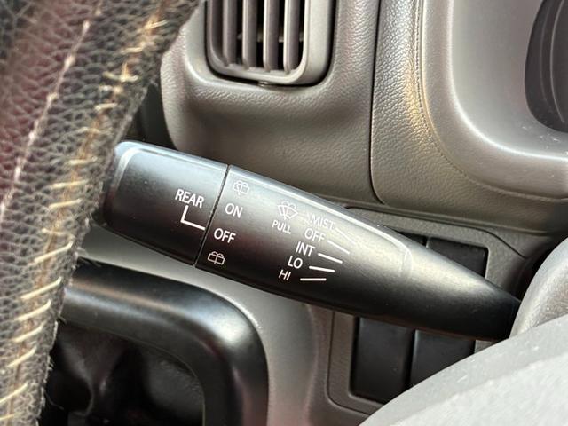 ミニキャブバン Ｍ　純正ラジオ　両側スライドドア　マニュアル車　社外アルミホイール　Ｗエアバック　パワーステアリング（31枚目）