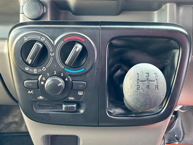 ミニキャブバン Ｍ　純正ラジオ　両側スライドドア　マニュアル車　社外アルミホイール　Ｗエアバック　パワーステアリング（32枚目）
