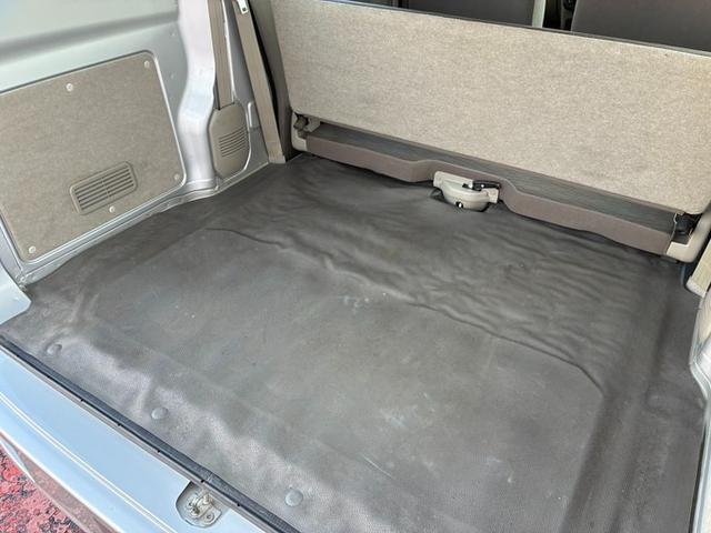 ミニキャブバン Ｍ　純正ラジオ　両側スライドドア　マニュアル車　社外アルミホイール　Ｗエアバック　パワーステアリング（43枚目）