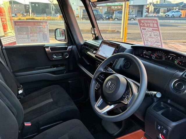 Ｎ－ＢＯＸカスタム Ｇ・ＥＸホンダセンシング　純正メモリーナビ　フルセグＴＶ　ＣＤ　ＤＶＤ　Ｂｌｕｅｔｏｏｔｈ　バックカメラ　横滑り防止ブレーキ　衝突軽減ブレーキ　レーンキープ　両側パワースライドドア　クルーズコントロール　ＥＴＣ　シートヒーター（8枚目）