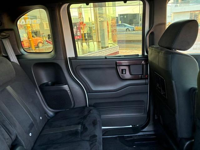 Ｎ－ＢＯＸカスタム Ｇ・ＥＸホンダセンシング　純正メモリーナビ　フルセグＴＶ　ＣＤ　ＤＶＤ　Ｂｌｕｅｔｏｏｔｈ　バックカメラ　横滑り防止ブレーキ　衝突軽減ブレーキ　レーンキープ　両側パワースライドドア　クルーズコントロール　ＥＴＣ　シートヒーター（9枚目）