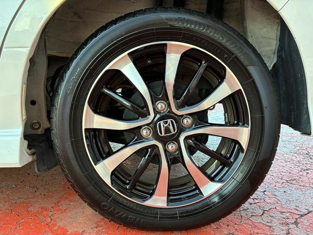 Ｎ－ＢＯＸカスタム Ｇ・ＥＸホンダセンシング　純正メモリーナビ　フルセグＴＶ　ＣＤ　ＤＶＤ　Ｂｌｕｅｔｏｏｔｈ　バックカメラ　横滑り防止ブレーキ　衝突軽減ブレーキ　レーンキープ　両側パワースライドドア　クルーズコントロール　ＥＴＣ　シートヒーター（31枚目）