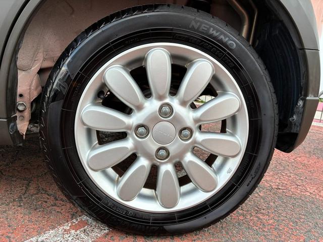 アルトラパン X 純正メモリーナビ フルセグTV CD DVD Bluetooth バックカメラ アラウンドビューモニター アイドリングストップ 横滑り防止ブレーキ 衝突軽減ブレーキ オートライト HIDヘッドライト(28枚目)