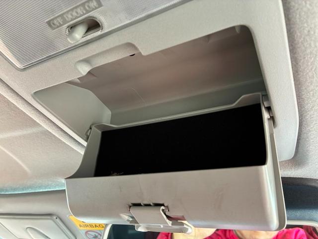 ソリオバンディット ハイブリッドＭＶ　純正メモリーナビ　ＣＤ　フルセグＴＶ　アラウンドビューモニター　デュアルカメラブレーキサポート　クルーズコントロール　アイドリングストップ　左パワースライドドア　シートヒーター　ＥＴＣ　スマートキー（46枚目）