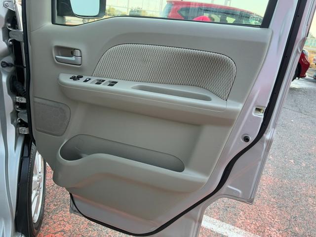 ＮＶ１００クリッパーリオ Ｅ　社外ＳＤナビゲーション　ＣＤ　ワンセグＴＶ　プッシュスタート　ＨＩＤヘッドライト　ＥＴＣ　スマートキー　左側パワースライドドア（46枚目）
