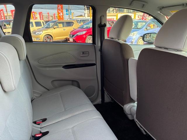 デイズ Ｘ　社外メモリーナビゲーション　ＣＤ　ＤＶＤ　バックカメラ　フルセグＴＶ　アラウンドビューモニター　アイドリングストップ　衝突軽減ブレーキ　横滑り防止ブレーキ　プッシュスタート（9枚目）