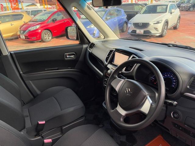 ソリオ Ｘ－ＤＪＥ　社外ＳＤナビゲーション　ＣＤ　ＤＶＤ　フルセグＴＶ　バックカメラ　横滑り防止ブレーキ　アイドリングストップ　左側パワースライドドア　ＥＴＣ　ドライブレコーダー　プッシュスタート　スマートキー（8枚目）