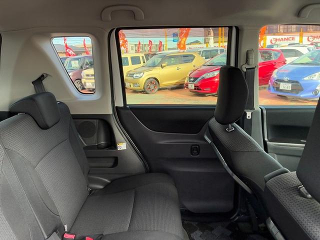 ソリオ Ｘ－ＤＪＥ　社外ＳＤナビゲーション　ＣＤ　ＤＶＤ　フルセグＴＶ　バックカメラ　横滑り防止ブレーキ　アイドリングストップ　左側パワースライドドア　ＥＴＣ　ドライブレコーダー　プッシュスタート　スマートキー（9枚目）