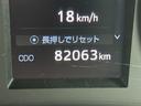 ２．５Ｓ　Ｃパッケージ　純正ディスプレイオーディオ　フルセグＴＶ　Ｂｌｕｅｔｏｏｔｈ　両側パワースライドドア　サンルーフ　バックカメラ　フリップダウンモニター　クルーズコントロール　シートエアコン　パワーシート　スマートキー（18枚目）