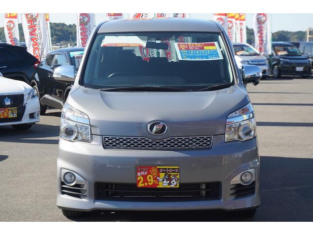 ZS 煌Z スマートキー ナビ TV CD DVD Bカメラ フリップダウンモニター ETC HID 両側電動スライドドア アルミ(5枚目)