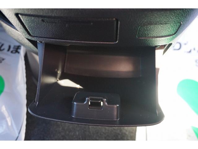 ZS 煌Z スマートキー ナビ TV CD DVD Bカメラ フリップダウンモニター ETC HID 両側電動スライドドア アルミ(34枚目)