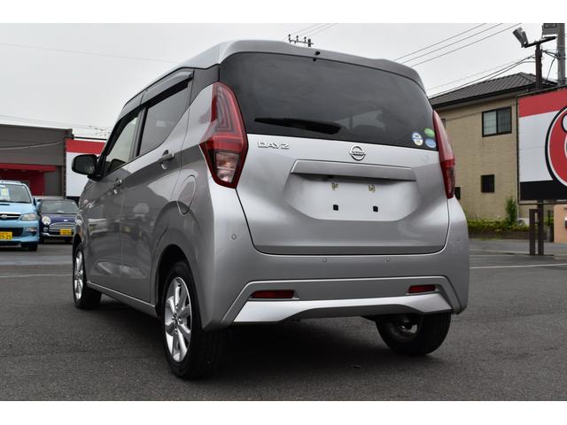 X 2年保証付 メモリーナビ フルセグTV Bluetooth CD Bカメラ 衝突被害軽減ブレーキ アイドリングストップ スマートキー プッシュスタート(11枚目)