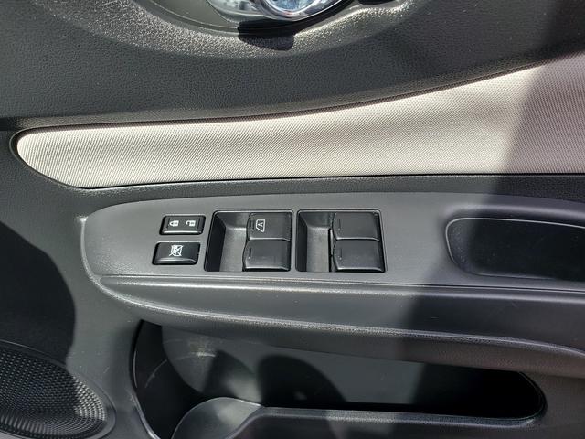 ノート ｅ－パワー　Ｘ　Ｖセレクション　ＳＤナビ　ＣＤ　ＤＶＤ　フルセグＴＶ　Ｂｌｕｅｔｏｏｔｈ　エマージェンシーブレーキ　デジタルインナーミラー　アラウンドビューモニター　ＬＥＤライト　スマートキー　ＥＴＣ　純正１５インチアルミ（43枚目）