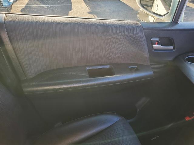 フリードスパイクハイブリッド ジャストセレクション　純正ＳＤナビ　ＣＤ　ＤＶＤ　Ｂｌｕｅｔｏｏｔｈ　ワンセグＴＶ　バックカメラ　ＥＴＣ　両側パワースライドドア　１５インチアルミ　前後ドライブレコーダー（22枚目）