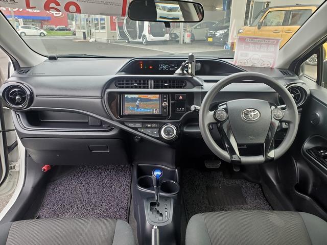 アクア Ｓスタイルブラック　ワンオーナー車　ナビ　ＣＤ　ＤＶＤ　Ｂｌｕｅｔｏｏｔｈ　バックカメラ　ドライブレコーダー　セーフティーセンス　ＥＴＣ　スマートキー　ウインカーミラー（13枚目）