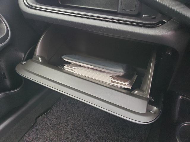 アクア Ｓスタイルブラック　ワンオーナー車　ナビ　ＣＤ　ＤＶＤ　Ｂｌｕｅｔｏｏｔｈ　バックカメラ　ドライブレコーダー　セーフティーセンス　ＥＴＣ　スマートキー　ウインカーミラー（25枚目）