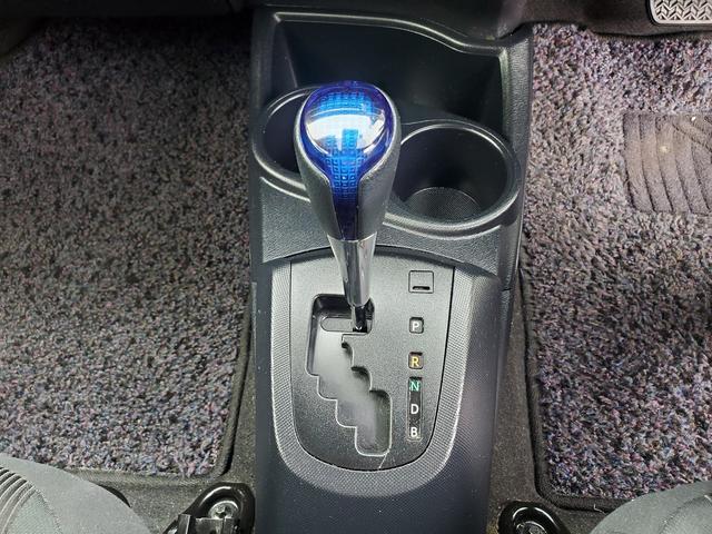 アクア Ｓスタイルブラック　ワンオーナー車　ナビ　ＣＤ　ＤＶＤ　Ｂｌｕｅｔｏｏｔｈ　バックカメラ　ドライブレコーダー　セーフティーセンス　ＥＴＣ　スマートキー　ウインカーミラー（26枚目）