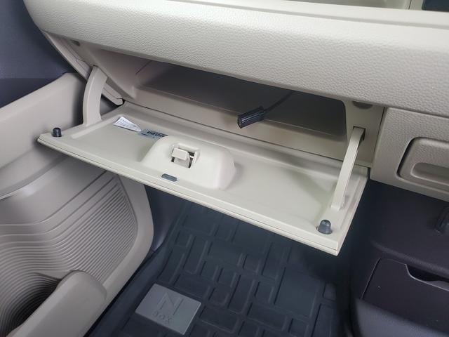 Ｎ－ＢＯＸ Ｇ・Ｌホンダセンシング　ワンオーナー車　左パワースライドドア　スマートキー　ＬＥＤライト　ＥＴＣ　ホンダセンシング　スマートキー　ＳＤナビ　ＣＤ　ＤＶＤ　Ｂｌｕｅｔｏｏｔｈ　フルセグＴＶ　バックカメラ　ドライブレコーダー（26枚目）