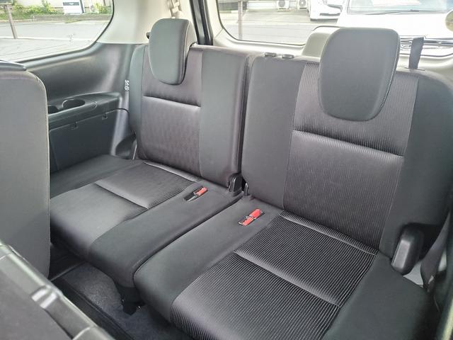 セレナ ハイウェイスター　ＳＤナビ　ＣＤ　ＤＶＤ　Ｂｌｕｅｔｏｏｔｈ　フルセグＴＶ　バックカメラ　両側パワースライドドア　クルーズコントロール　フリップダウンモニター　ＥＴＣ　スマートキー（13枚目）