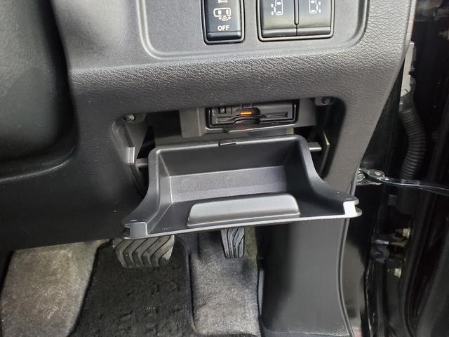 セレナ ハイウェイスター　ＳＤナビ　ＣＤ　ＤＶＤ　Ｂｌｕｅｔｏｏｔｈ　フルセグＴＶ　バックカメラ　両側パワースライドドア　クルーズコントロール　フリップダウンモニター　ＥＴＣ　スマートキー（43枚目）