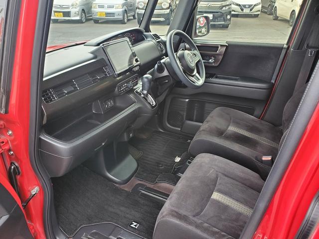 Ｎ－ＢＯＸカスタム Ｇ・ＥＸホンダセンシング　ＳＤナビ　ＣＤ　ＤＶＤ　Ｂｌｕｅｔｏｏｔｈ　フルセグＴＶ　ＥＴＣ　センシング　レーンアシスト　ステリモ　クルーズコントロール　スマートキー　バックカメラ　１４インチ純正アルミ　両側パワースライドドア（11枚目）