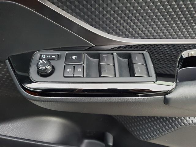 Ｃ－ＨＲ Ｓ－Ｔ　ＧＲスポーツ　ディスプレイオーディオ　Ｂｌｕｅｔｏｏｔｈ　パノラミックビューモニター　トヨタセーフティーセンス　プッシュスタート　クルーズコントロールル　ＬＥＤライト　ステリモ　ドライブレコーダーＦＲ（40枚目）