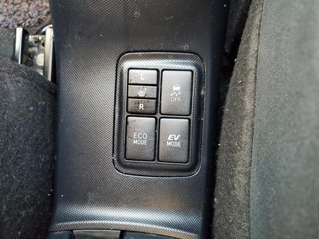 アクア Ｓ　ＳＤナビ　ＣＤ　ＤＶＤ　Ｂｌｕｅｔｏｏｔｈ　フルセグＴＶ　バックカメラ　プッシュスタート　オートライト　シートヒーター　ステリモ　ドライブレコーダー　ＥＴＣ　スマートキー（22枚目）