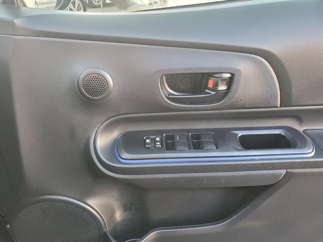 アクア Ｓ　ＳＤナビ　ＣＤ　ＤＶＤ　Ｂｌｕｅｔｏｏｔｈ　フルセグＴＶ　バックカメラ　プッシュスタート　オートライト　シートヒーター　ステリモ　ドライブレコーダー　ＥＴＣ　スマートキー（40枚目）