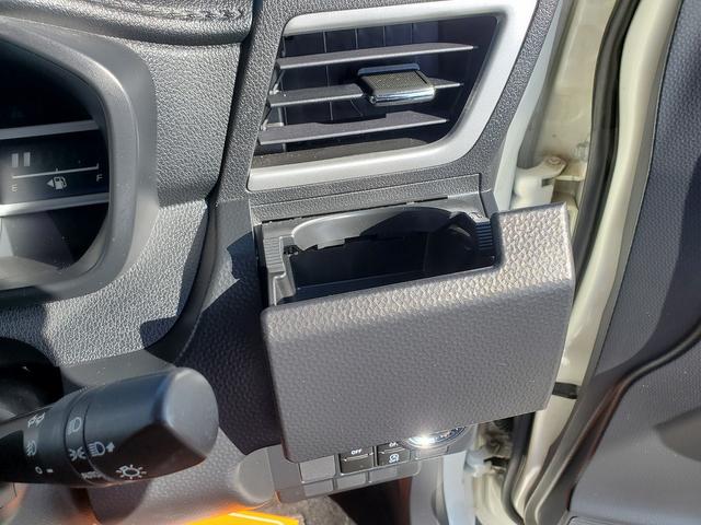 タンク カスタムＧ　Ｓ　ＳＤナビ　ＣＤ　Ｂｌｕｅｔｏｏｔｈ　ワンセグＴＶ　バックカメラ　ＥＴＣ　スマートキー　１４インチ純正アルミ　両側パワースライドドア　プッシュスタート　クルーズコントロール　アイドリングストップ（36枚目）
