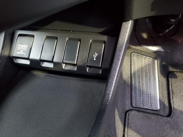 ヴェゼル ＨＶ　Ｘ・ホンダセンシングブリリアントスタイルＥＤ　ＳＤナビ　ＣＤ　ＤＶＤ　Ｂｌｕｅｔｏｏｔｈ　ワンセグＴＶ　ステリモ　クルーズコントロール　センシング　レーンアシスト　スマートキー　ＥＴＣ　１７インチアルミ　オートライト　ＬＥＤライト（26枚目）