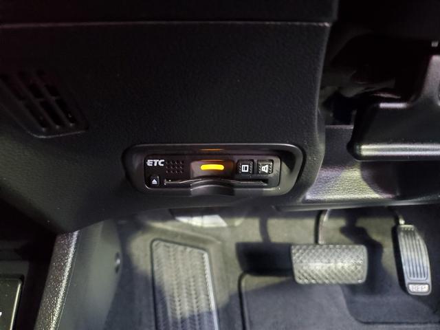 ヴェゼル ＨＶ　Ｘ・ホンダセンシングブリリアントスタイルＥＤ　ＳＤナビ　ＣＤ　ＤＶＤ　Ｂｌｕｅｔｏｏｔｈ　ワンセグＴＶ　ステリモ　クルーズコントロール　センシング　レーンアシスト　スマートキー　ＥＴＣ　１７インチアルミ　オートライト　ＬＥＤライト（38枚目）