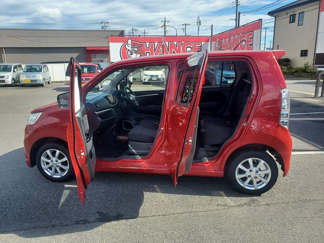 ワゴンＲスティングレー Ｘ　社外ナビ　ＣＤ　ＤＶＤ　Ｂｌｕｅｔｏｏｔｈ　バックモニター　スマートキー　プッシュスタート　レーダーブレーキサポート　アイドリングストップ　ＨＩＤライト　１４インチ純正アルミ（14枚目）