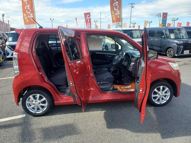 ワゴンＲスティングレー Ｘ　社外ナビ　ＣＤ　ＤＶＤ　Ｂｌｕｅｔｏｏｔｈ　バックモニター　スマートキー　プッシュスタート　レーダーブレーキサポート　アイドリングストップ　ＨＩＤライト　１４インチ純正アルミ（19枚目）