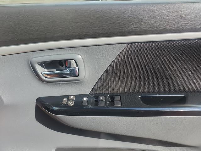 ワゴンＲスティングレー Ｘ　社外ナビ　ＣＤ　ＤＶＤ　Ｂｌｕｅｔｏｏｔｈ　バックモニター　スマートキー　プッシュスタート　レーダーブレーキサポート　アイドリングストップ　ＨＩＤライト　１４インチ純正アルミ（41枚目）