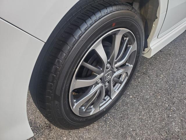 Ｎ－ＢＯＸカスタム ベースグレード　ナビ　Ｂｌｕｅｔｏｏｔｈ　フルセグＴＶ　バックカメラ　純正１４インチアルミ　左パワースライドドア　クルーズコントロール　ステリモ　ドライブレコーダー　スマートキー　シートヒーター（51枚目）