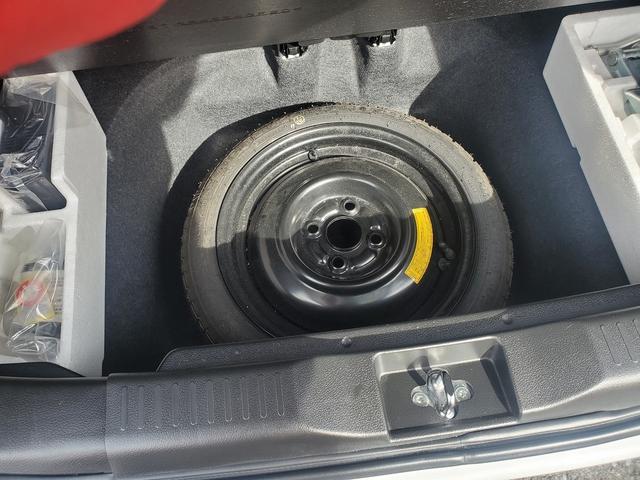 ソリオ G SDナビ CD DVD Bluetooth フルセグTV バックカメラ ETC 左パワースライドドア シートヒーター プッシュスタート スマートキー ドライブレコーダー オートライト(18枚目)