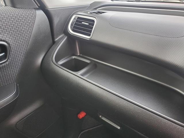 ソリオ G SDナビ CD DVD Bluetooth フルセグTV バックカメラ ETC 左パワースライドドア シートヒーター プッシュスタート スマートキー ドライブレコーダー オートライト(27枚目)