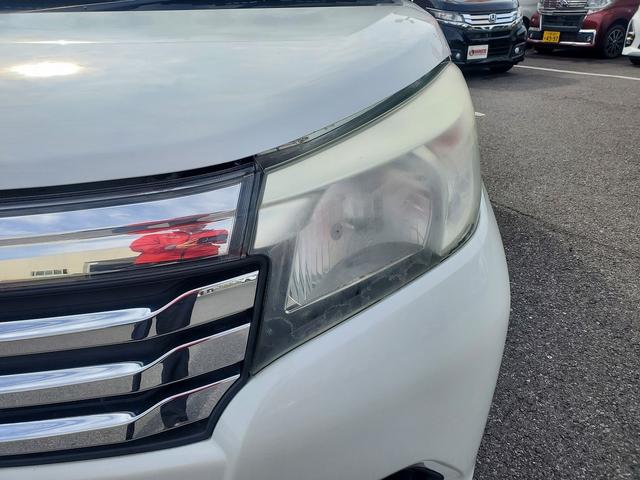 ソリオ G SDナビ CD DVD Bluetooth フルセグTV バックカメラ ETC 左パワースライドドア シートヒーター プッシュスタート スマートキー ドライブレコーダー オートライト(54枚目)