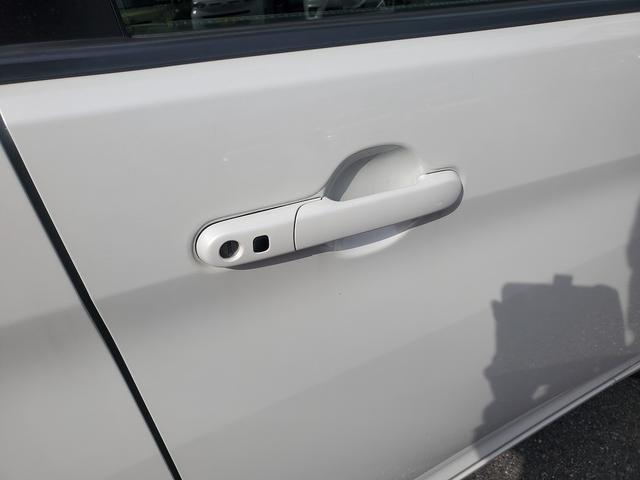 ソリオ G SDナビ CD DVD Bluetooth フルセグTV バックカメラ ETC 左パワースライドドア シートヒーター プッシュスタート スマートキー ドライブレコーダー オートライト(62枚目)