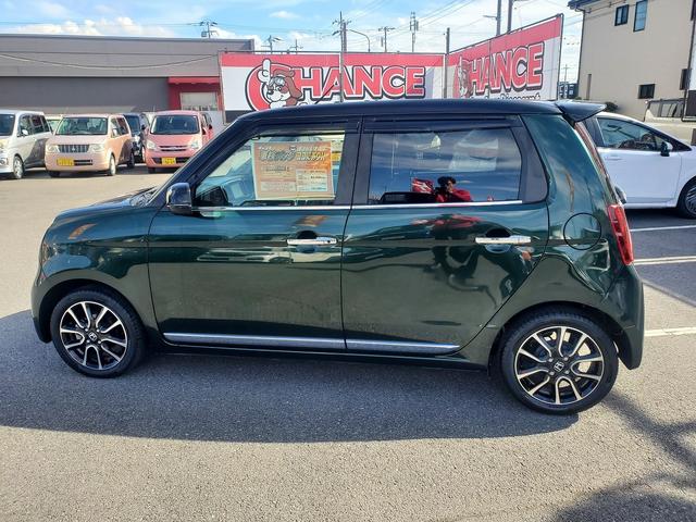 Ｎ－ＯＮＥ プレミアム　ツアラー　ＳＤナビ　ＣＤ　ＤＶＤ　Ｂｌｕｅｔｏｏｔｈ　バックカメラ　ＥＴＣ　プッシュスタート　フルセグＴＶ　スマートキー　アイドリングストップ　ドライブレコーダー前　ＨＩＤライト　フォグ　オートライト　ステリモ（10枚目）