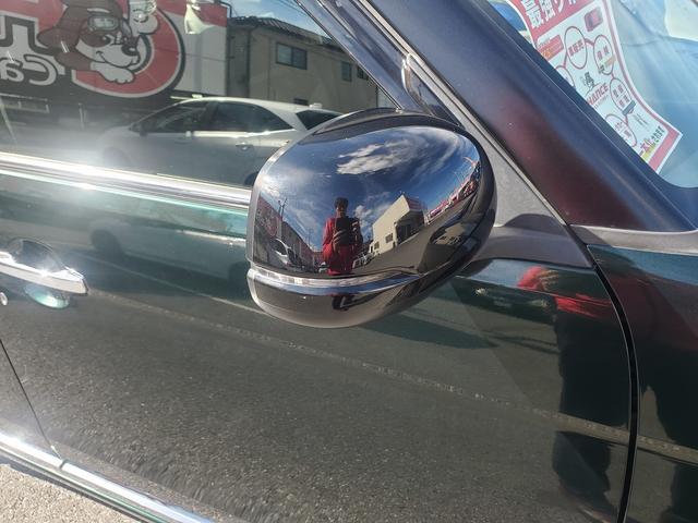 Ｎ－ＯＮＥ プレミアム　ツアラー　ＳＤナビ　ＣＤ　ＤＶＤ　Ｂｌｕｅｔｏｏｔｈ　バックカメラ　ＥＴＣ　プッシュスタート　フルセグＴＶ　スマートキー　アイドリングストップ　ドライブレコーダー前　ＨＩＤライト　フォグ　オートライト　ステリモ（49枚目）